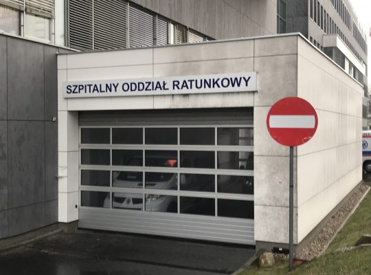 Białystok. Minionej doby na SOR trafiło kilkanaście osób rannych podczas odpalania petard 
