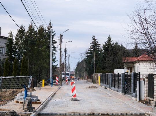 Białystok. Na osiedlu Zawady trwa budowa trzech ulic: Liliowej, Orląt Lwowskich i J. Zamojskiego
