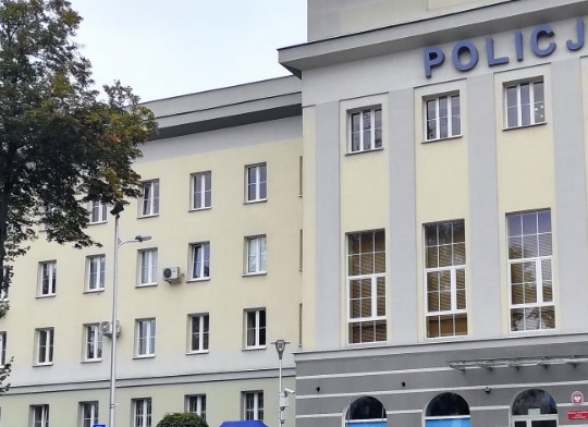 Białystok. Naczelnik policji odwołany za naruszenie godności i nietykalności pracownicy komendy