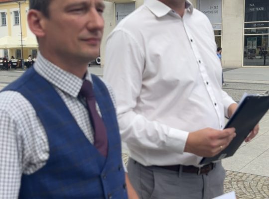 Radni Polski 2050 zorganizowali ankietę internetową czy mają poprzeć Prezydenta Truskolaskiego