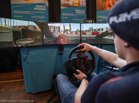 Białystok. Międzypokoleniowy Klub e-Sportowy już otwarty