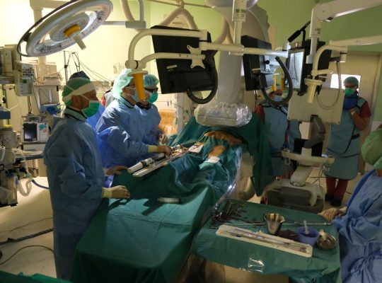 Białostoccy kardiochirurdzy i kardiolodzy z USK wykonali innowacyjne zabiegi