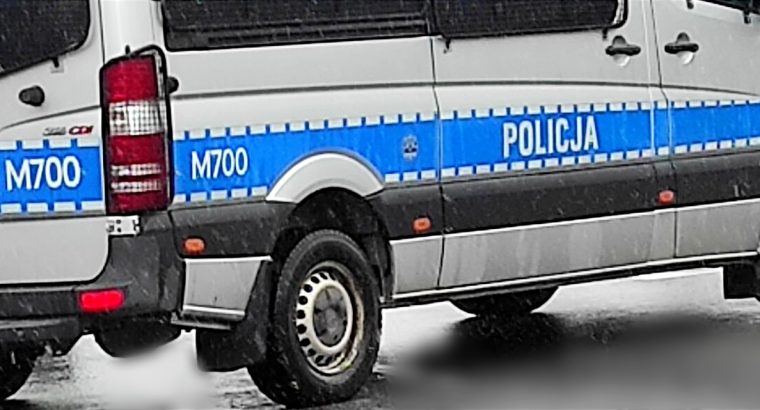 Białystok. Wypadek na ul. Wierzbowej – dwie nastolatki trafiły do szpitala