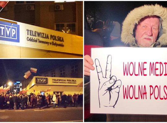 Kolejny protest przed białostockim oddziałem TVP3 – FILM