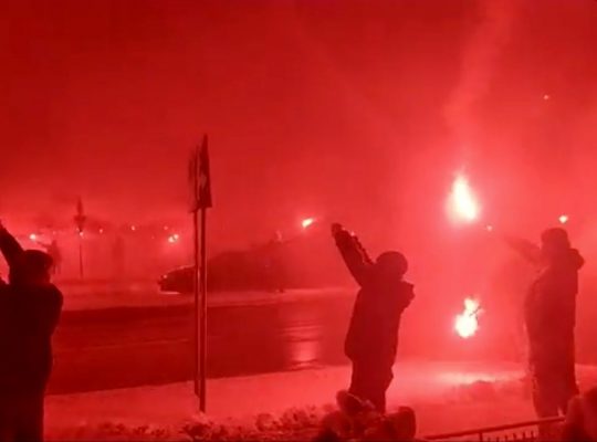Racowisko kibiców Jagiellonii na Jurowieckiej w sobotę 13.01. o  19:20