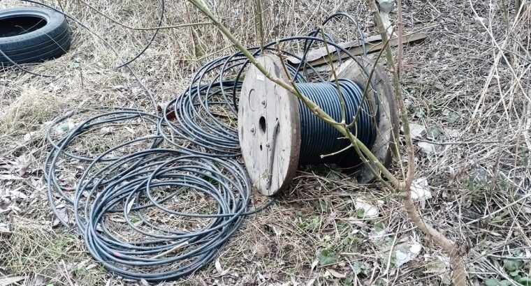 Białystok. Złodzieje kabla wpadli w ręce policjantów