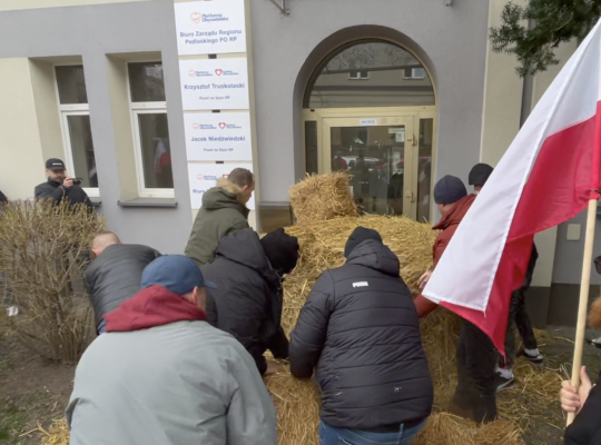 Protest i przemarsz rolników ulicami Białegostoku – FILM