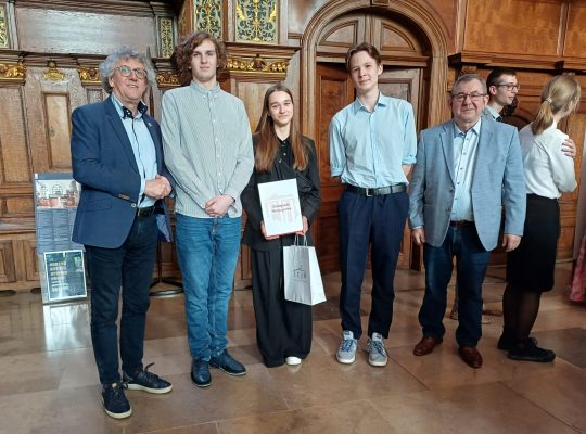 Sukces uczniów z Białegostoku w ogólnopolskim finale 50-tej Olimpiady Historycznej