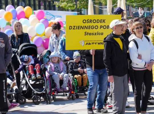 Ulicami Białegostoku przeszedł 22. Marsz Godności Osób Niepełnosprawnych