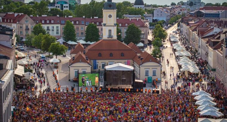 Ekstraklasa piłkarska. Miasto Białystok przekaże 900 tys. zł na nagrody dla mistrzów Polski