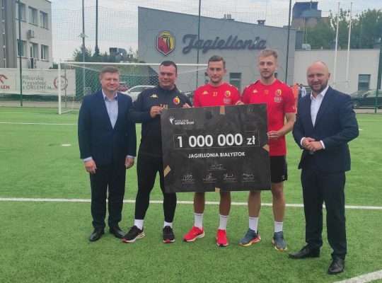 Jagiellonia otrzymała milion złotych z budżetu województwa za zdobycie tytułu Mistrza Polski