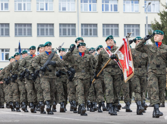 Powrót żołnierzy 18. Białostockiego Pułku Rozpoznawczego z misji pokojowej