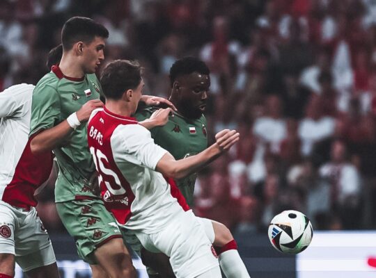 Ajax Amsterdam wygrał 3:0 z Jagiellonią Białystok w rewanżowym meczu 4. rundy el. Ligi Europy