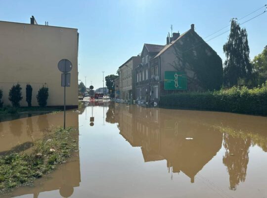 Dotknięte powodzią lubuskie gminy dostaną pomoc od samorządu woj. podlaskiego