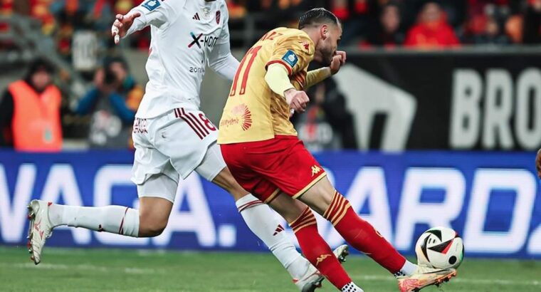 Ekstraklasa piłkarska. Jagiellonia Białystok zremisowała z Rakowem Częstochowa 2:2