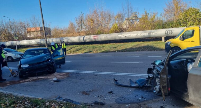 Białystok. Wypadek z udziałem radiowozu na ul. Poleskiej