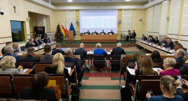 Sejmik przyjął budżet województwa podlaskiego na 2025 r.