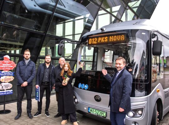 PKS Nova z dofinansowaniem na 8 elektrycznych autobusów. Kiedy wyruszą na trasę?