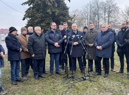 PiS przeciwko decyzji Tuska o rezygnacji z dróg ekspresowych w Podlaskiem