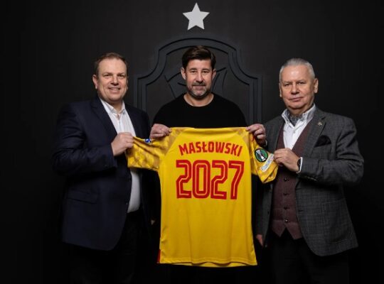 Ekstraklasa piłkarska. Dyrektor sportowy Jagiellonii z umową do 2027 roku