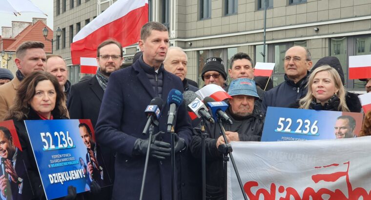 Imponujące poparcie dla Karola Nawrockiego w Podlaskiem. Ponad 52 tysiące podpisów