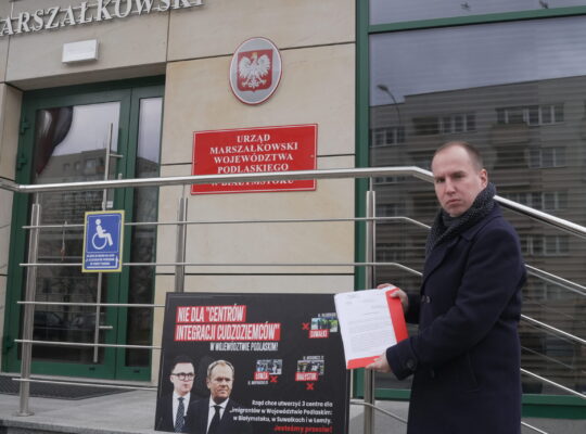 Poseł Adam Andruszkiewicz interweniuje w Urzędzie Marszałkowskim w sprawie „Centrów Integracji Cudzoziemców”