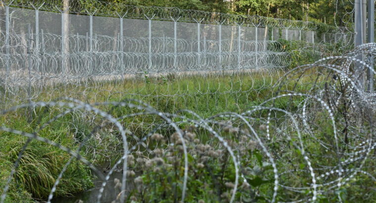 Białystok. Sąd przyznał zadośćuczynienie za niesłuszne zatrzymanie Afgańczyków po przejściu granicy z Białorusią