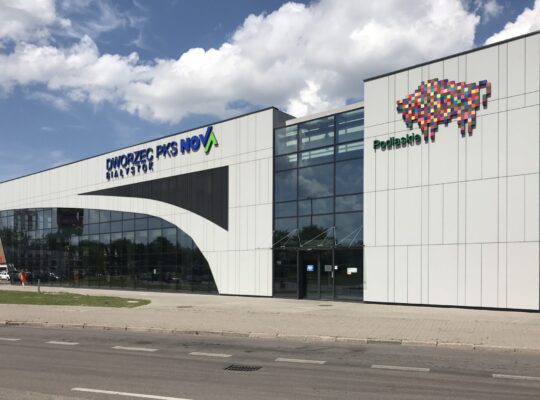 Radni wojewódzcy PiS domagają się  informacji o aktualnej sytuacji w  PKS Nova.