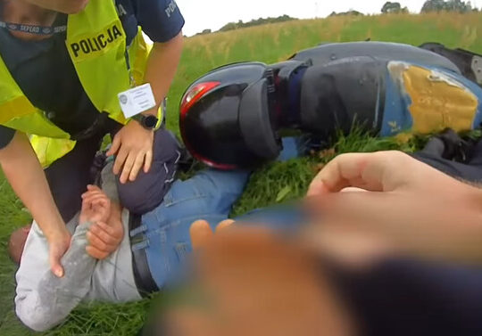 Tykocin. Brawurowa ucieczka motorowerem. Pijanemu kierowcy grozi 5 lat więzienia