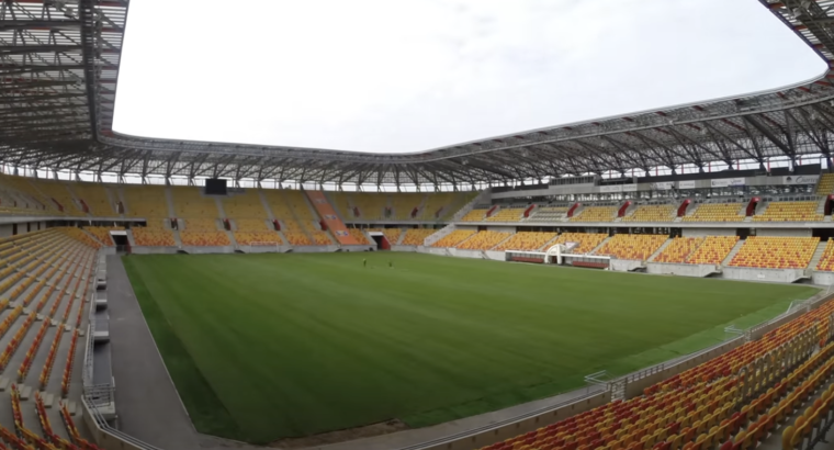 Ekstraklasa piłkarska – zakończony remont boiska i wymiana murawy na stadionie w Białymstoku