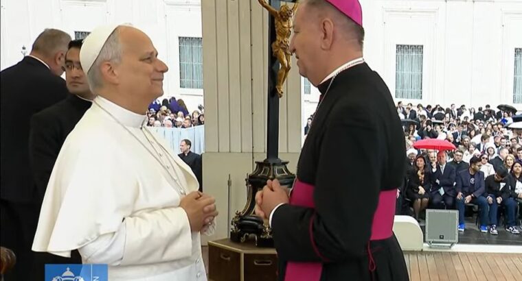 Papież Leon XIV poświęcił kamień węgielny pod muzeum ks. Popiełuszki w Okopach