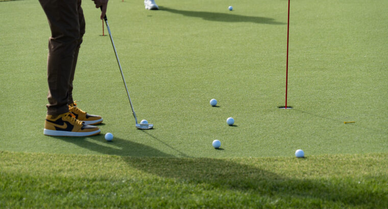 Nowy miejski ośrodek sportu z polem golfowym i kortami do padla otwarty w Białymstoku