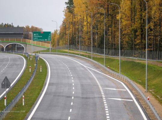 Klimczak:  W piątek do użytku oddane zostaną dwa podlaskie odcinki S19