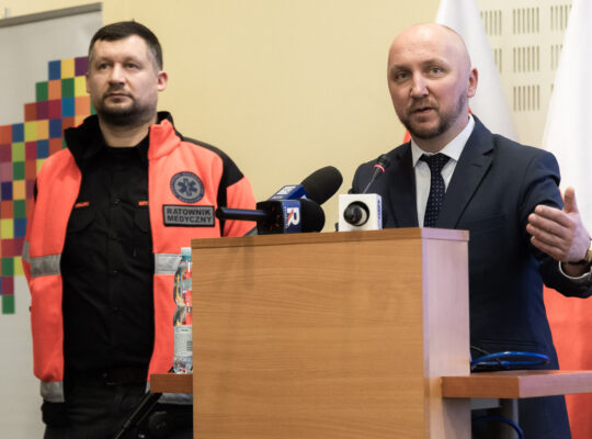 Protest ratowników medycznych w Podlaskiem: Obrady sejmiku przerwane