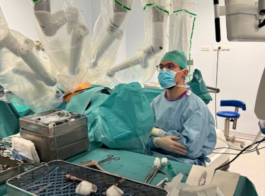 Pierwsze operacje ginekologiczne z wykorzystaniem robota chirurgicznego w BCO