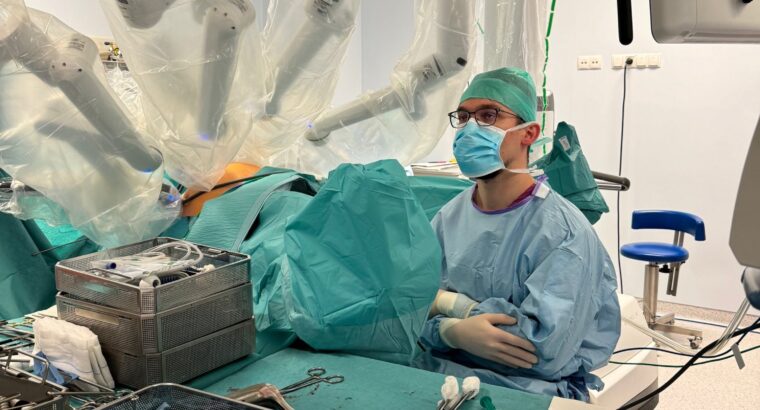 Pierwsze operacje ginekologiczne z wykorzystaniem robota chirurgicznego w BCO