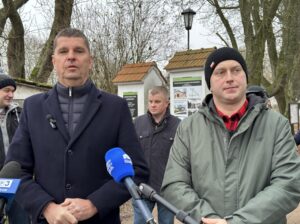 Rolnicy i poseł alarmują ws. odbudowy progu na Narwi. „Nikt z nami nie rozmawia”