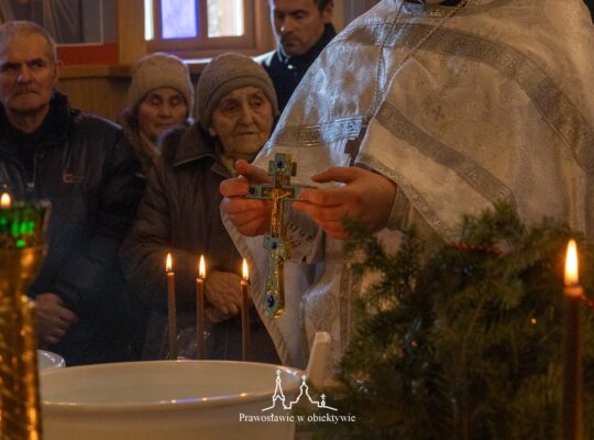 Kościół prawosławny obchodzi Święto Chrztu Pańskiego; duchowni święcą wodę